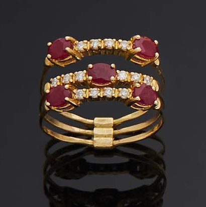 SAIT KOÇ. Triple ALLIANCE set in yellow gold 750 mm decorated with small rubies and...