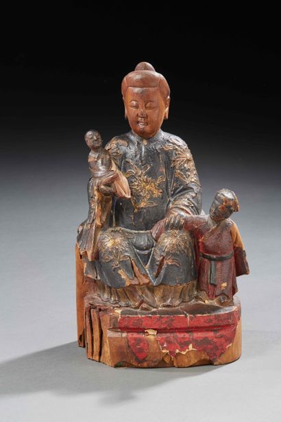 null CHINE


Statuette en bois polychrome figurant Guanyin tenant des enfants. 


XVIIIe/XIXe...