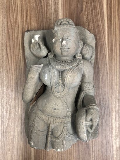 null Fragment de bas-relief indien


(accident à une main)


H. : 36 cm
