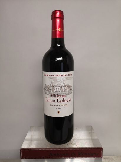 null 1 bouteille Château LILIAN LADOUYS - Saint Estèphe 2019