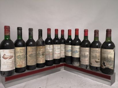 null 12 bouteilles SAINT EMILION DIVERS A VENDRE EN L'ETAT 

3 Ch. BENITEY, 2 de1983...