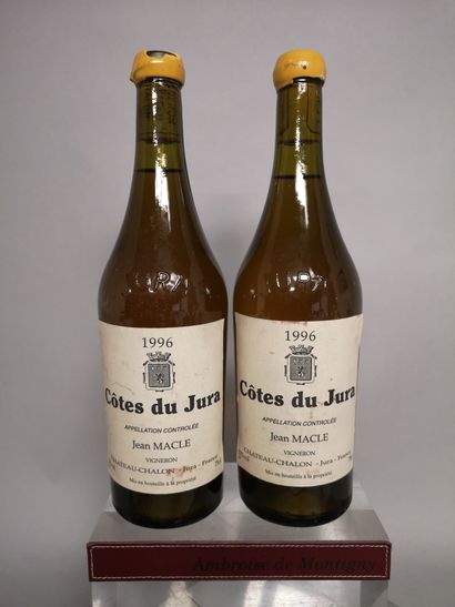 null 2 bouteilles COTES DU JURA - Jean MACLE 1996

Etiquettes légèrement tachées....