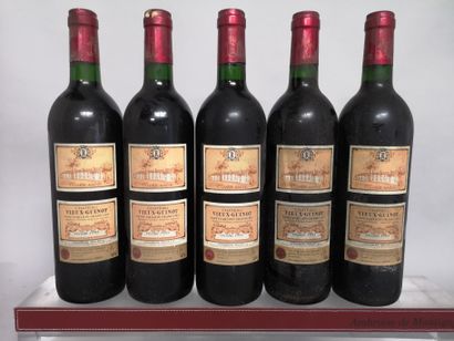 null 5 bottles Château VIEUX GUINOT - Grand Cru de Saint Emilion 1995

Slightly stained...