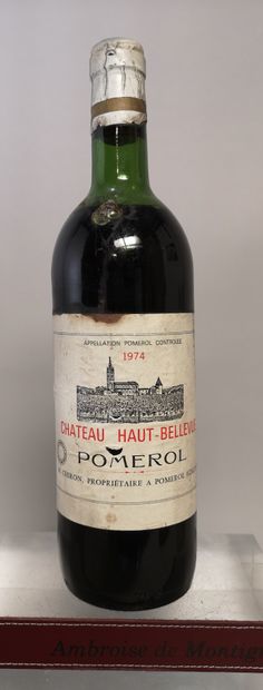 null 1 bottle Château HAUT BELLEVUE - Pomerol 1974

Label slightly stained and damaged,...