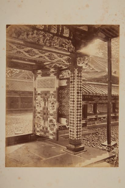 Attr. à UCHIDA KUICHI (1844-1875) 
Temple Nikkō Tōshō-gū,, Nikko, 1873



Dim. :...