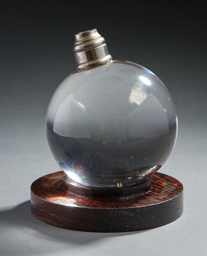 Jacques ADNET, attribué à Pied de lampe sphérique en verre translucide Base circulaire...