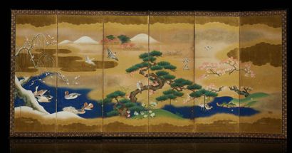 JAPON Pair of six-leaf screens with naturalistic motifs painted in polychrome on...