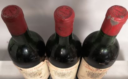 null 3 bouteilles Château de FERRANDE - Grand Cru de Saint Emilion 1961 

Etiquettes...