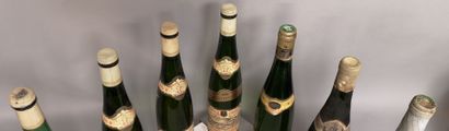 null 7 bouteilles ALSACE DIVERS ANNEES Années 1980 

Domaines HUGEL, Bronner, Besser...