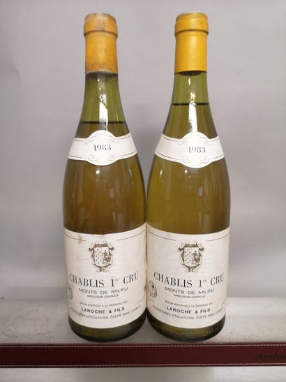 null 2 bouteilles CHABLIS 1er Cru "Monts de Milieu" - LAROCHE & Fils 1983 

Etiquettes...