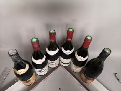 null 6 bouteilles BOURGOGNE DIVERS A VENDRE EN L'ETAT 

2 ALOXE CORTON 1984 - CAUVARD,...