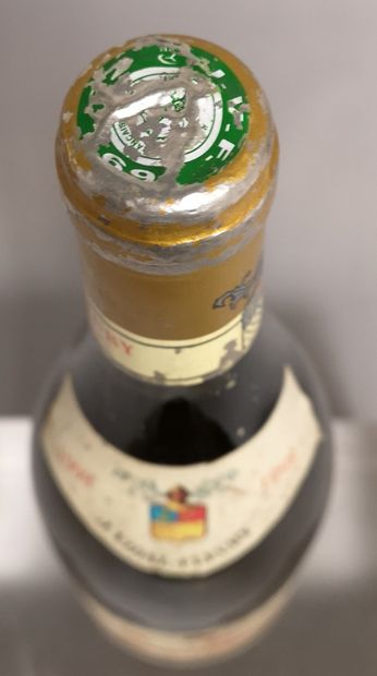 null 1 bottle CROZES HERMITAGE White - VIDAL FLEURY 1998 

Label slightly stained...