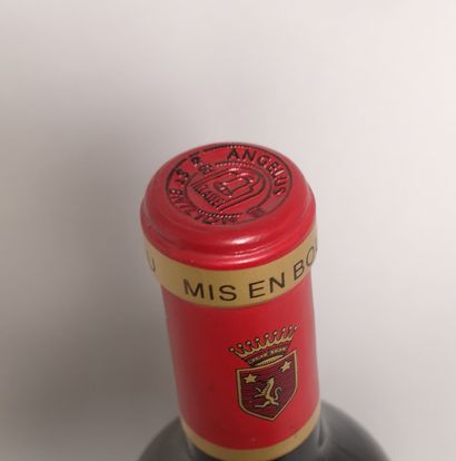 null 1 bottle Château ANGELUS - Saint Emilion Grand Cru 2004