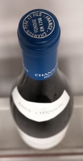 null 1 bouteille CHAMBERTIN Grand cru "Clos de Beze" - CHANSON 2005 

Étiquette légèrement...