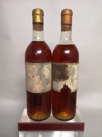 null 2 bottles Château SUDUIRAUT - 1st Gcc Sauternes 1958 

Stained, damaged and...