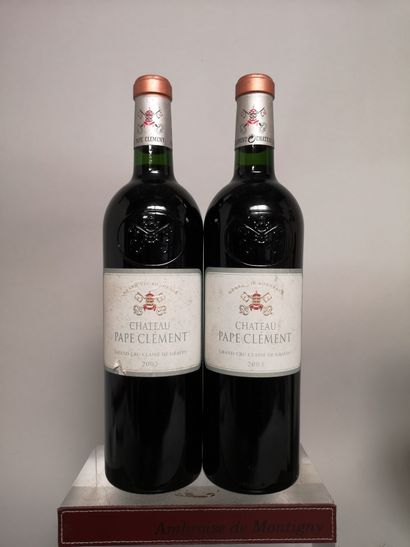 null 2 bouteilles Château PAPE CLEMENT - Gc de Graves 2003 

Etiquettes légèrement...