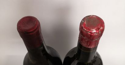 null 2 bouteilles 2 BORDEAUX ANNEES 40' 1 Ch. de ROZIERS 1949 1 Ch. ??? de 1943