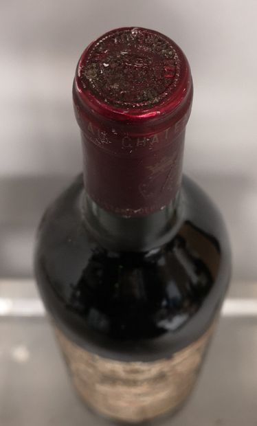 null 1 bottle Château MARQUIS D'ALESME BECKER - 3rd GCC Margaux 1990 

Stained and...