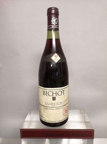  1 bouteille SANTENAY - A. BICHOT 1979 
Etiquette légèrement tachée.