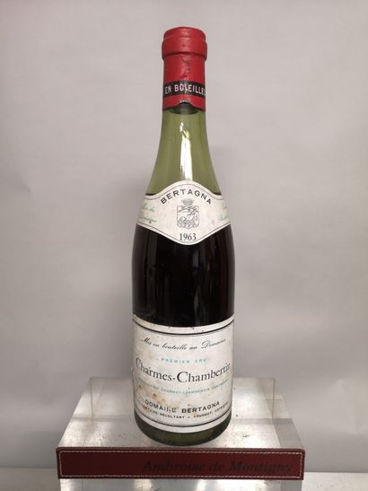 null 1 bouteille CHARMES CHAMBERTIN 1er Cru - Domaine Bertagna 1963 

Etiquette légèrement...