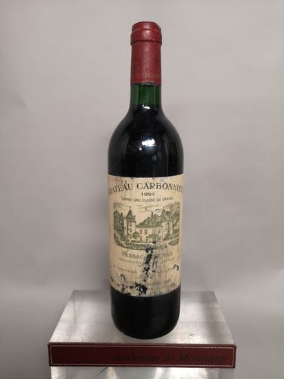 null 1 bottle Château CARBONNIEUX - Grand Cru de Graves 1994 

Stained and damaged...