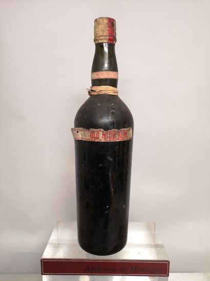 null 1 bouteille 100cl RHUM Martinique NEGRITA "Old Nick" - Bardinet Années 50 

Etiquette...