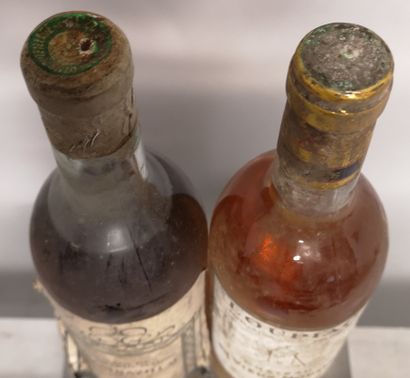 null 2 bottles LIQUOROUS WINES FOR SALE AS IS

Château du VIEUX MOULIN 1988 - Loupiac...