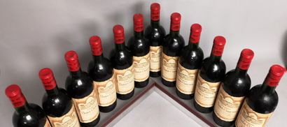 null 12 bottles Château PONTET-CLAUZURE - Saint Emilion Grand Cru 1964 

Labels slightly...