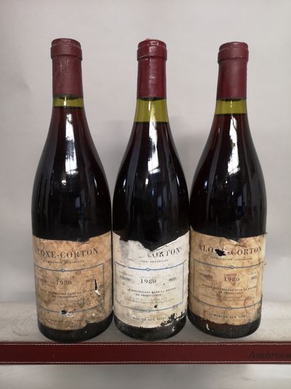  3 bouteilles ALOXE CORTON - Perdrier La VIROTTE 1980 
Etiquettes tachées et abî...