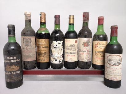 null 8 bouteilles BORDEAUX DIVERS Millésimes des années 1960 et 1970 A VENDRE EN...