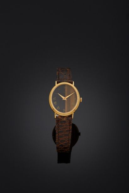 PIAGET Vers 1970 Montre-bracelet de dame en or jaune 750 mm, cadran à rare fond en...