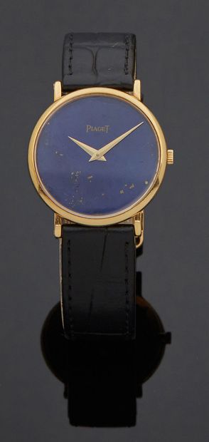 PIAGET Vers 1970 Montre-bracelet de dame en or jaune 750 mm, lunette jonc, cadran...