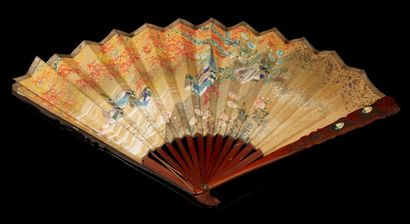 JAPON, période Taishô-début Shôwa, vers 1920-1930 Eventail pliant en soie peinte...