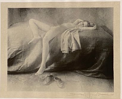 null Femme nue allongée

Reproduction en noir 

Dim. : 20,5x26,5 cm