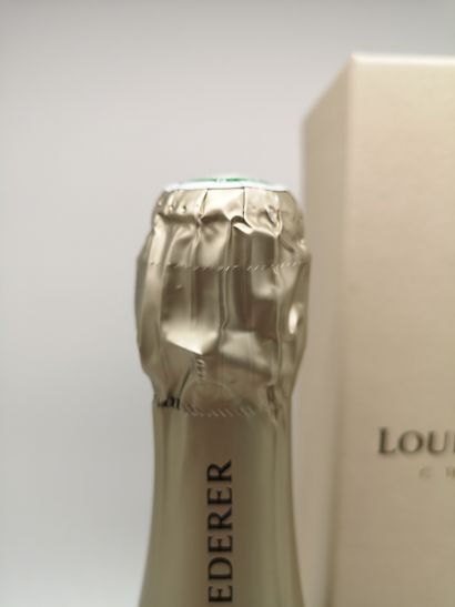 null 9 bottles Champagne Louis Roederer Brut Premier