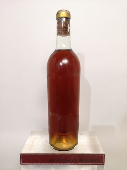 null 1 bouteille Château SUDUIRAUT - 1er Gcc Sauternes 1949 

Étiquette manquante....