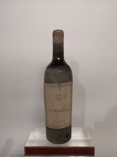 null 
1 bouteille BORDEAUX AOC Saint Emilion - BEDHET LAFON Neg. 1947 




Étiquette...