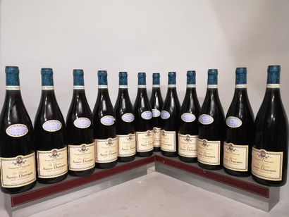 null 12 bouteilles AUXEY DURESSES "La Licorne" - Françoise CHAUVENET 2013 

1 collerette...