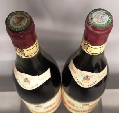 null 2 bouteilles COTE ROTIE "Brune et Blonde" - J. VIDAL FLEURY 1983 

Étiquettes...