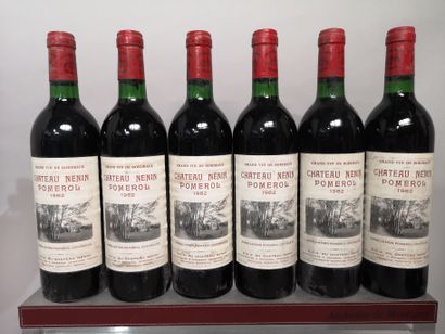 null 6 bouteilles Château NENIN - Pomerol 1982 

Étiquettes légèrement tachées.