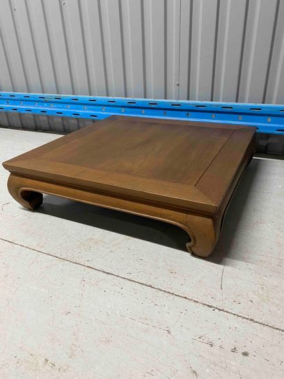 null Coffee table in natural wood, the square tray.

Modern work.

H : 15,5 cm -...
