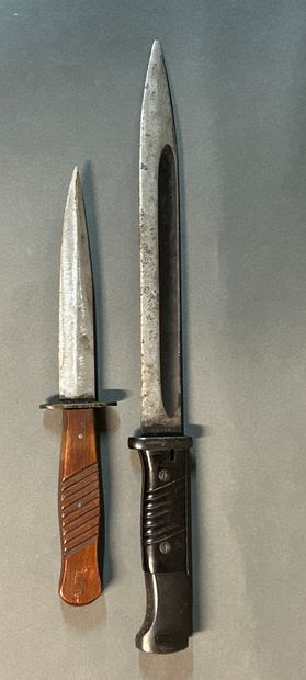 null Set including a bayonet and a combat dagger:

Bayonet for rifle model 98K. Mounting...