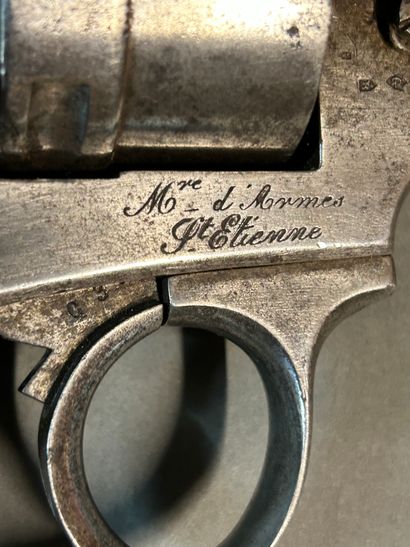 null Revolver Chamelot-Delvignes modèle 1873 d’officier de Marine.

Calibre 11mm...