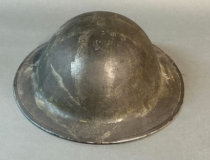 null English helmet type MK2.

Leather cap dated 1952.