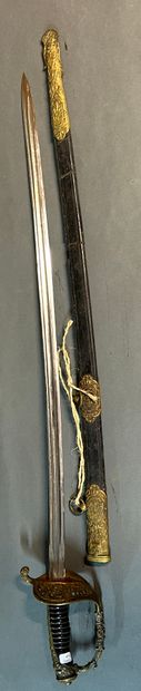null Naval officer saber model 1837.

Bronze and horn mount.

Oval cap assembled...