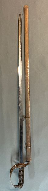 null Officer saber type pre-1882 of Spanish manufacture.

Horn and iron mounting...