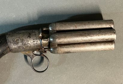 null Revolver pepperbox Mariette, with 5 barrels with rotary percussion.

Carcass...
