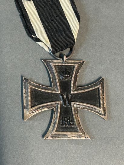 null Croix de fer de seconde classe 

Première Guerre mondiale en argent avec ruban....