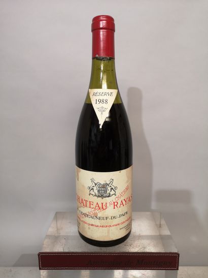 null 1 bouteille CHATEAUNEUF du PAPE Château RAYAS - E. Reynaud 1988 Etiquette tachée....