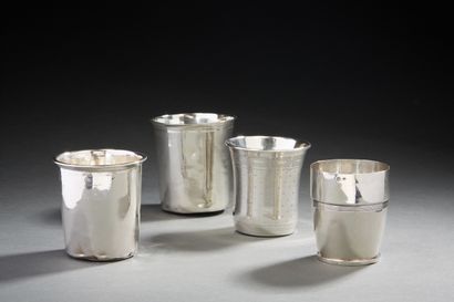 null Set of four silver kettledrums.
Hallmark Vieillard and Minerve.
(dents)
Weight...